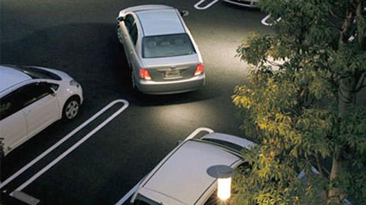 Các thao tác lùi xe ô tô an toàn trong những đoạn đường hẹp