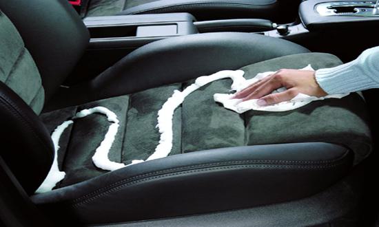 Làm thế nào để khử mùi hôi trong xe ô tô?