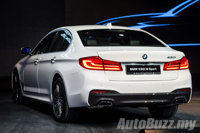 BMW 5-Series thế hệ mới chính thức ra mắt Đông Nam Á, giá từ 2,05 tỷ Đồng - Ảnh 3.