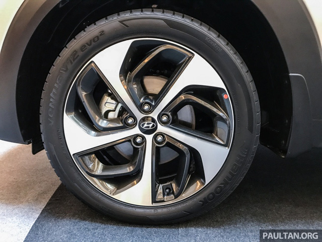 Diện kiến Hyundai Tucson Turbo mới, khác xe ở Việt Nam - Ảnh 7.