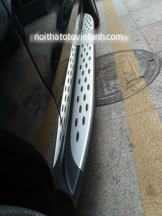 bac-buoc-chan-theo-xe-mercedes-ml350-ml450