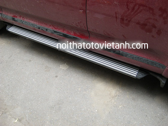 bac-len-xuong-porsche-cayenne-turbo-s-gts-cao-cap-side-step-bar-porsche-cayenne-gts